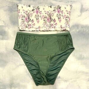 Chelsea & Violet Bikini